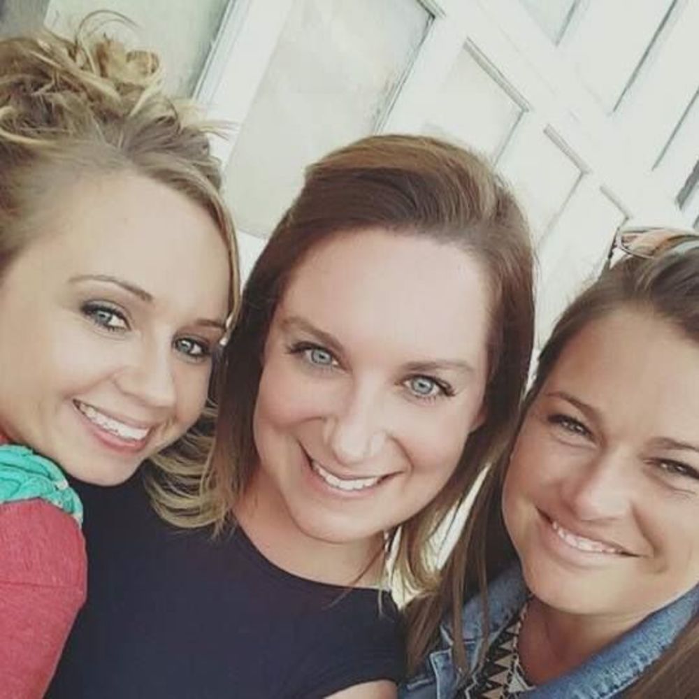 Meet your Posher, Tangi